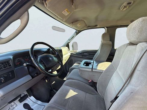 Used 2004 Ford F250 4x4 SuperCab Super Duty image 13