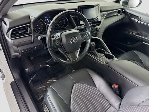 Used 2024 Toyota Camry SE FWD image 22