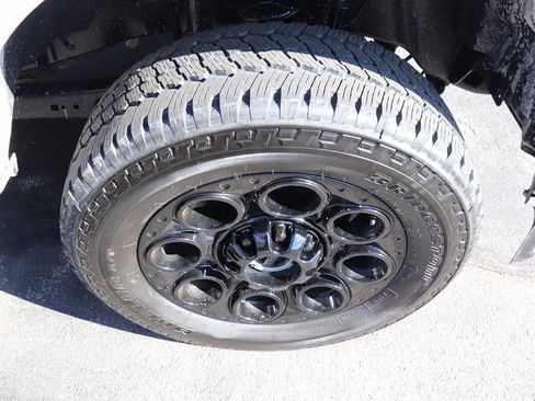 Used 2025 Ford F250 XL w/ Snow Plow/Camper Package image 4