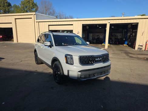 Used 2023 Kia Telluride SX X-Pro image 11