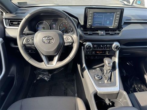 Used 2022 Toyota RAV4 SE w/ SE Grade Weather Package image 14