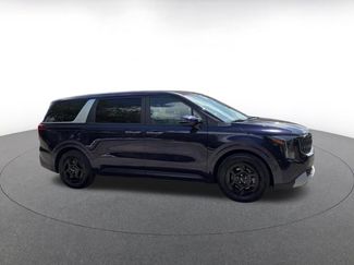 Used 2026 Kia Carnival FWD video 2