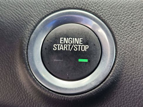 Used 2024 GMC Terrain SLT FWD image 23