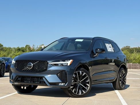 New 2026 Volvo XC60 B5 Ultra w/ Protection Package Premier image 2