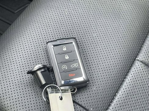 Used 2023 Jeep Grand Cherokee Summit w/ High Altitude Package image 31