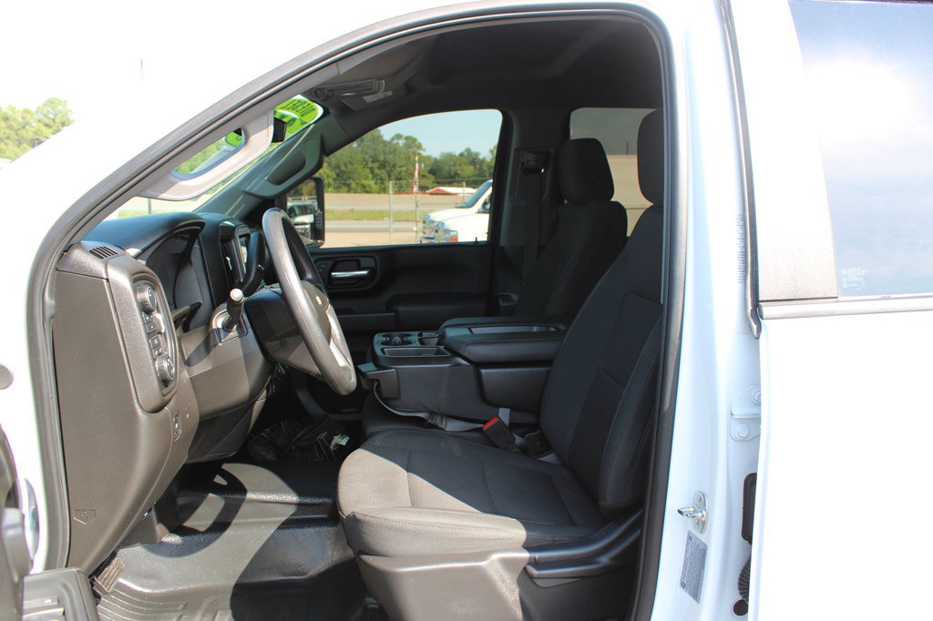Used 2025 Chevrolet Silverado 3500 W/T AWD/4WD image 16