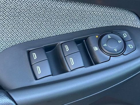 New 2026 Chevrolet TrailBlazer LS FWD image 15