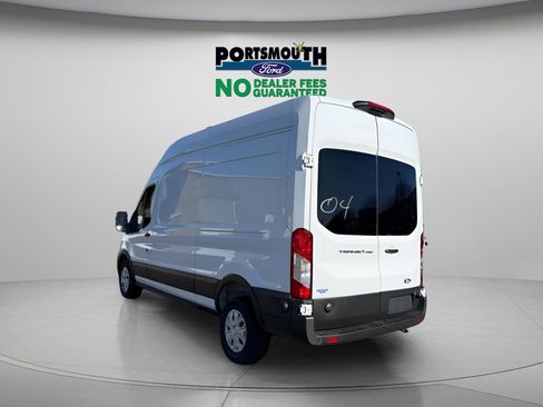 New 2026 Ford Transit 250 148 High Roof w/ Exterior Upgrade Package RWD image 17