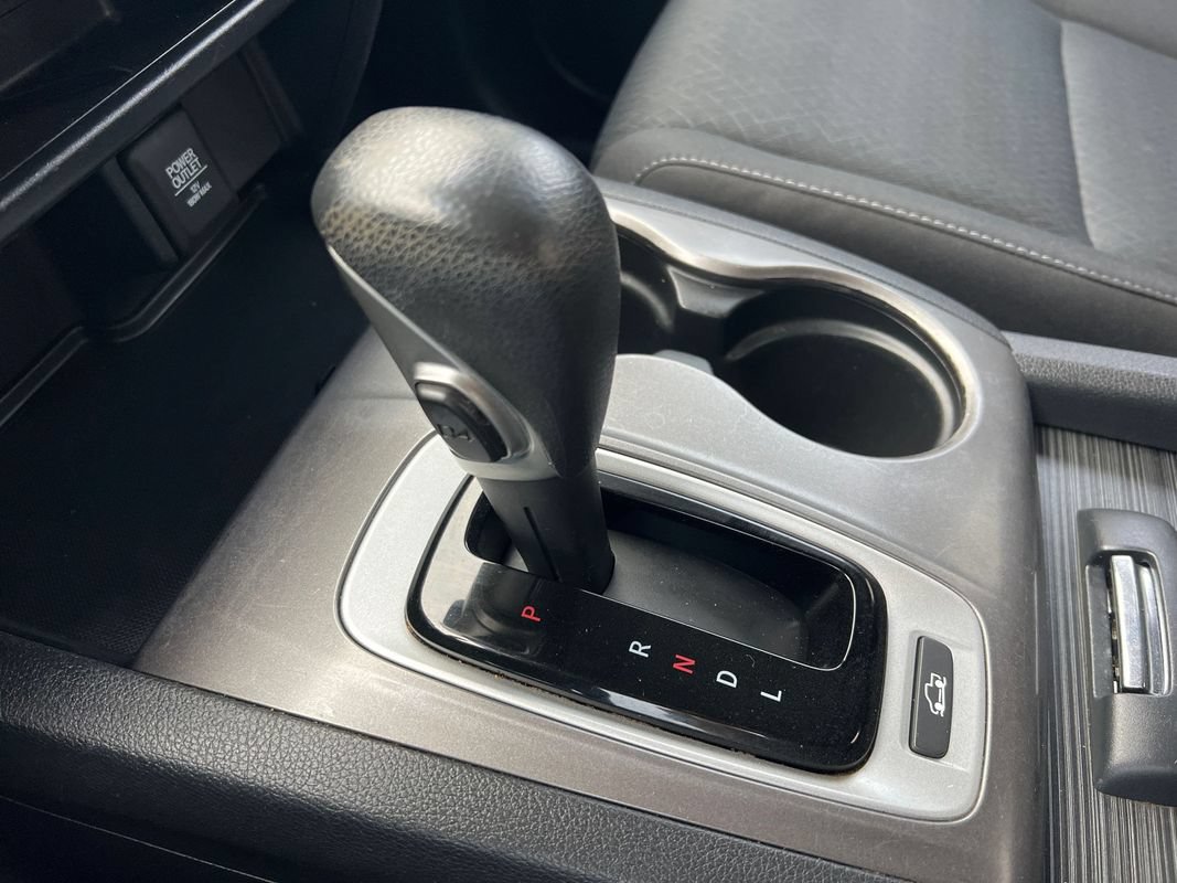 Used 2017 Honda Ridgeline Sport image 15