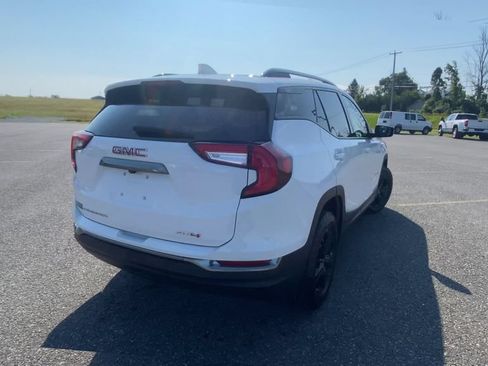 Certified 2024 GMC Terrain AT4 AWD/4WD image 8
