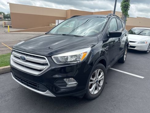 Used 2018 Ford Escape SE w/ SE SYNC Package AWD/4WD image 17