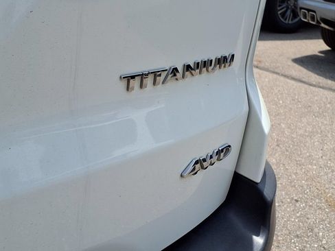 Used 2020 Ford EcoSport Titanium AWD/4WD image 8