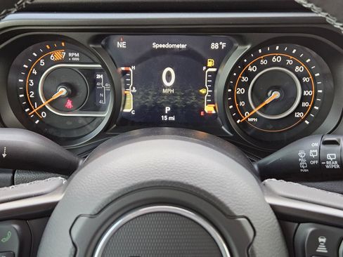 New 2025 Jeep Wrangler Unlimited Rubicon image 18