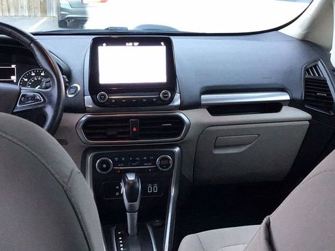 Used 2019 Ford EcoSport SE w/ SE Convenience Package image 15