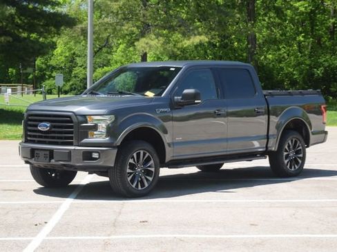 Used 2016 Ford F150 XLT w/ Equipment Group 302A Luxury AWD/4WD image 17