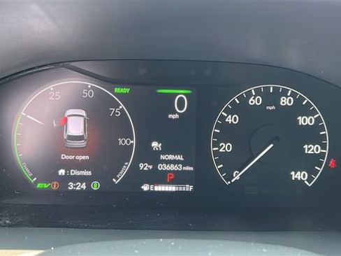 Used 2023 Honda CR-V Sport image 15
