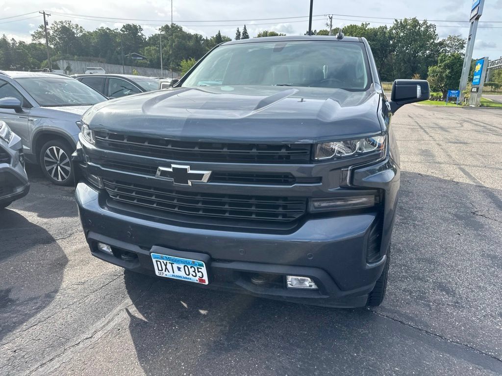 Used 2019 Chevrolet Silverado 1500 RST AWD/4WD image 3
