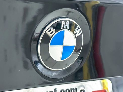 Used 2016 BMW 320i Sedan image 25