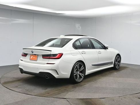 Used 2021 BMW 330i xDrive 330i xDrive w/ M Sport Package image 5