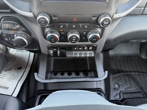 Used 2020 RAM 1500 Big Horn AWD/4WD image 30