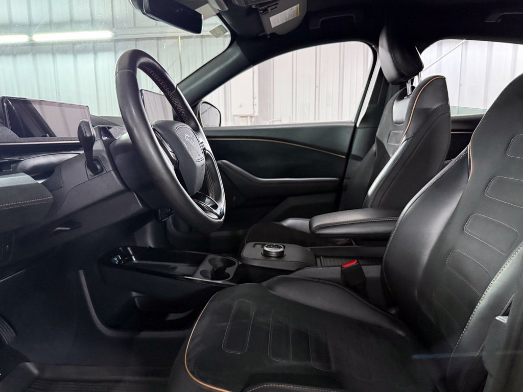 Used 2021 Ford Mustang Mach-E GT AWD/4WD image 19