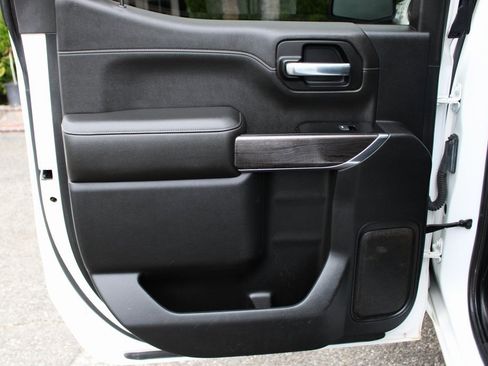 Used 2019 Chevrolet Silverado 1500 LTZ w/ LTZ Plus Package image 31