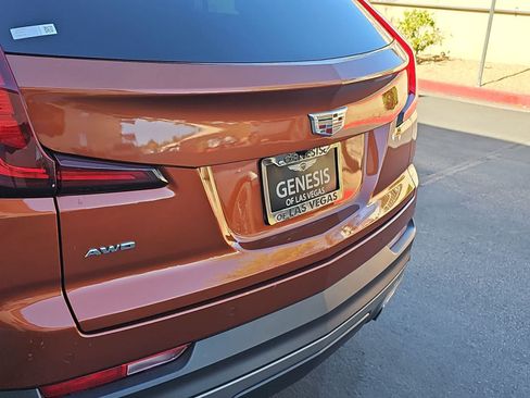 Used 2019 Cadillac XT4 Premium Luxury w/ Technology Package AWD/4WD image 11