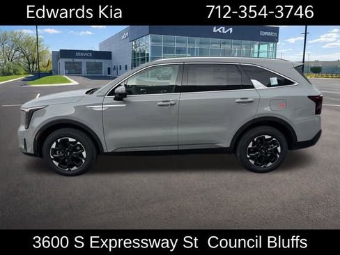 New 2026 Kia Sorento S AWD/4WD image 10