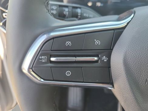 New 2026 Chevrolet Equinox LT image 25