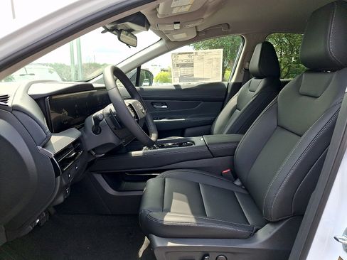 New 2026 Nissan Murano SV AWD/4WD image 10