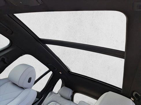 Used 2023 BMW X5 sDrive40i w/ Parking Assistance Package image 15