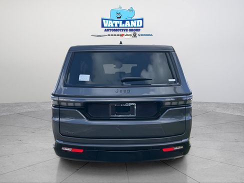 New 2026 Jeep Grand Wagoneer L Limited AWD/4WD image 4