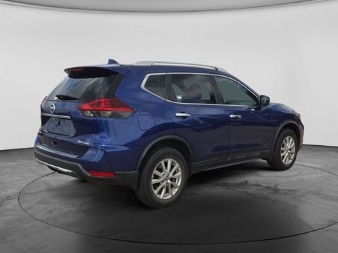Used 2018 Nissan Rogue SV AWD/4WD image 10