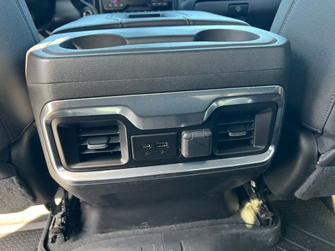 Used 2022 Chevrolet Silverado 1500 LTZ w/ Safety Package II AWD/4WD image 22