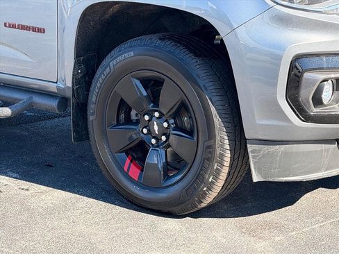 Used 2021 Chevrolet Colorado LT w/ Redline Special Edition image 26