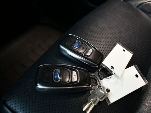 Used 2020 Subaru Ascent Limited image 74