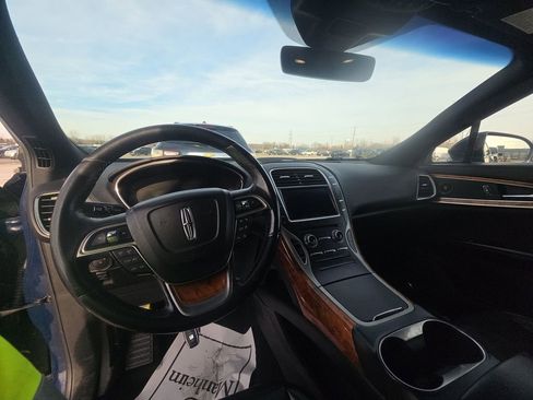 Used 2019 Lincoln Nautilus Reserve w/ Cargo Utility Package image 12