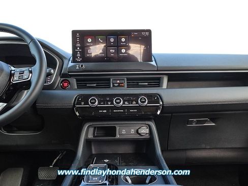 New 2026 Honda Pilot Touring image 14