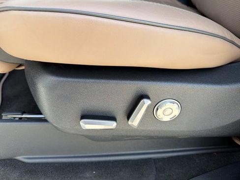 New 2026 Lincoln Navigator Black Label AWD/4WD image 11