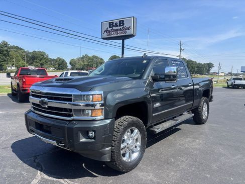 Used 2019 Chevrolet Silverado 2500 High Country w/ Duramax Plus Package AWD/4WD image 1