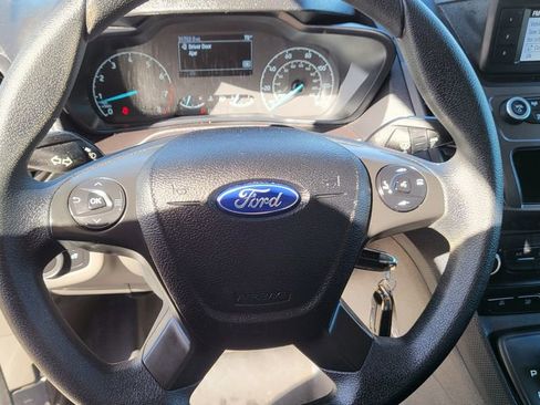 Used 2022 Ford Transit Connect XL image 27