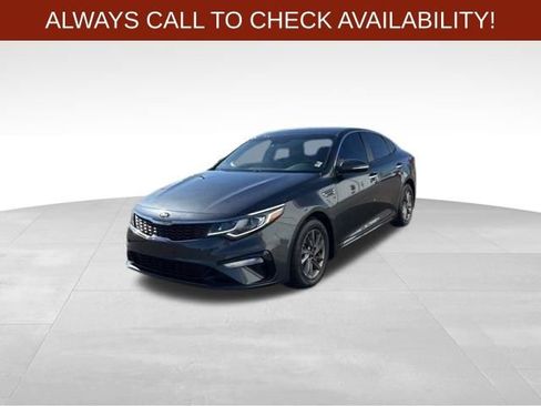 Used 2020 Kia Optima LX image 3