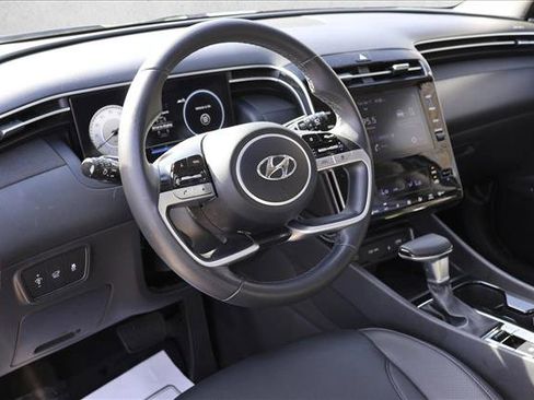 Used 2023 Hyundai Tucson SEL w/ Convenience Package image 10