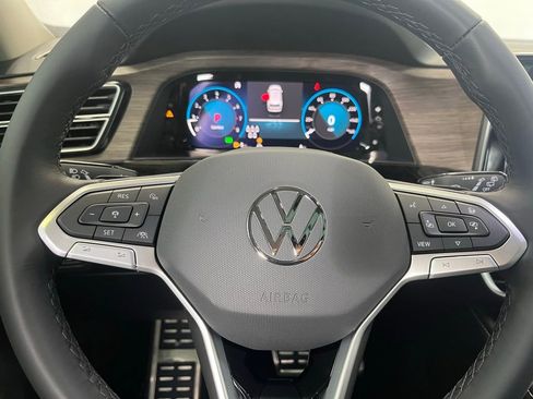 New 2026 Volkswagen Atlas SEL Premium R-Line image 19