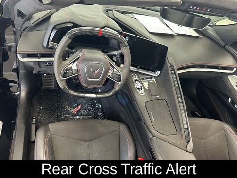 Used 2023 Chevrolet Corvette Z06 RWD image 13