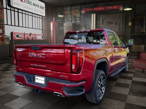 Certified 2023 GMC Sierra 1500 AT4 w/ AT4 Premium Package AWD/4WD image 3