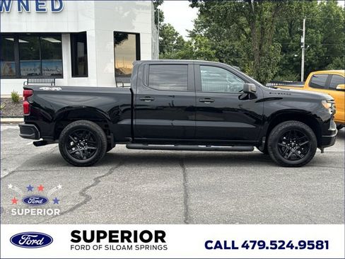 Used 2026 Chevrolet Silverado 1500 Custom w/ Rally Edition AWD/4WD image 2