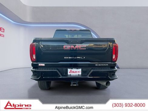 Used 2023 GMC Sierra 2500 Denali w/ Denali Black Diamond Edition image 4