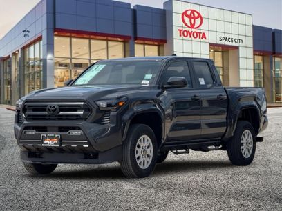 New 2026 Toyota Tacoma SR5