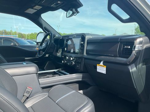 New 2026 Ford F250 Platinum AWD/4WD image 11